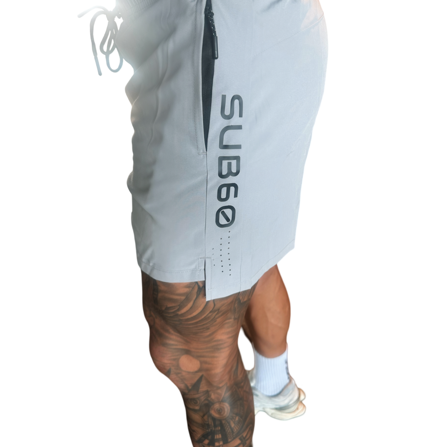 MENS PERFORM 5" SHORTS  LIGHT GREY